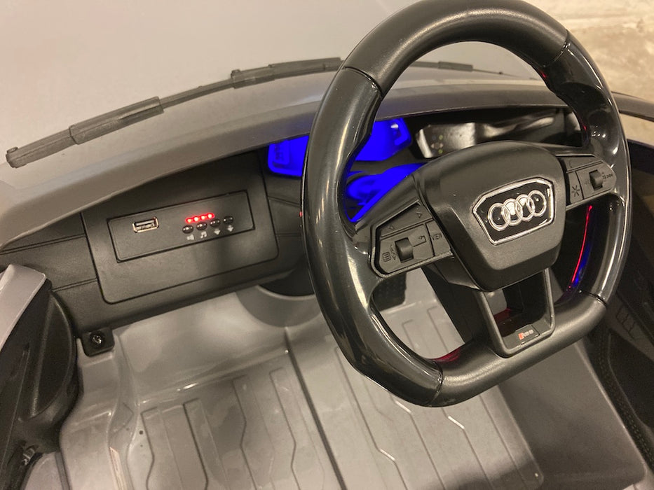 Audi RS6 Kinderauto 12 Volt + 2.4G Afstandsbediening (nardo grijs) - Trapautodealer