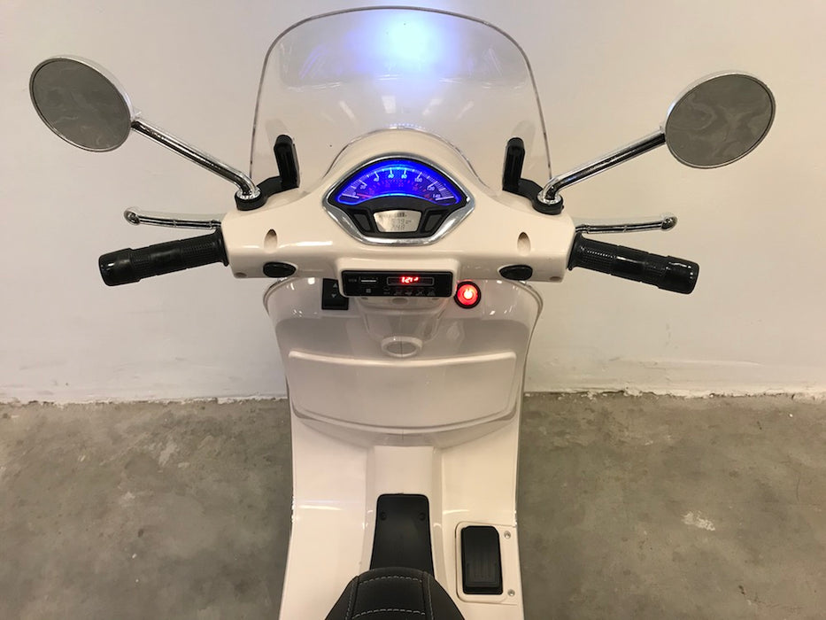 Vespa GTS Kinder Scooter Elektrisch 12V (wit) - Trapautodealer