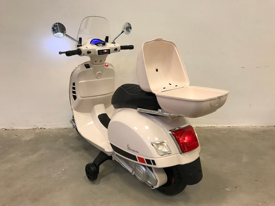 Vespa GTS Kinder Scooter Elektrisch 12V (wit) - Trapautodealer